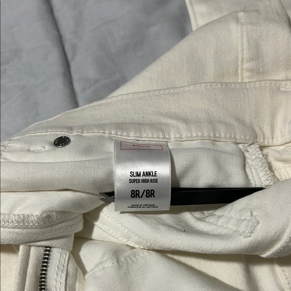 Express White Super High Rise Jeans - Picture 5 of 5